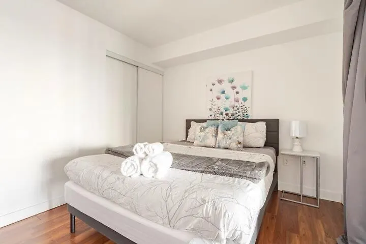 Luxurious Condo With A Lake View Toronto Apartamento